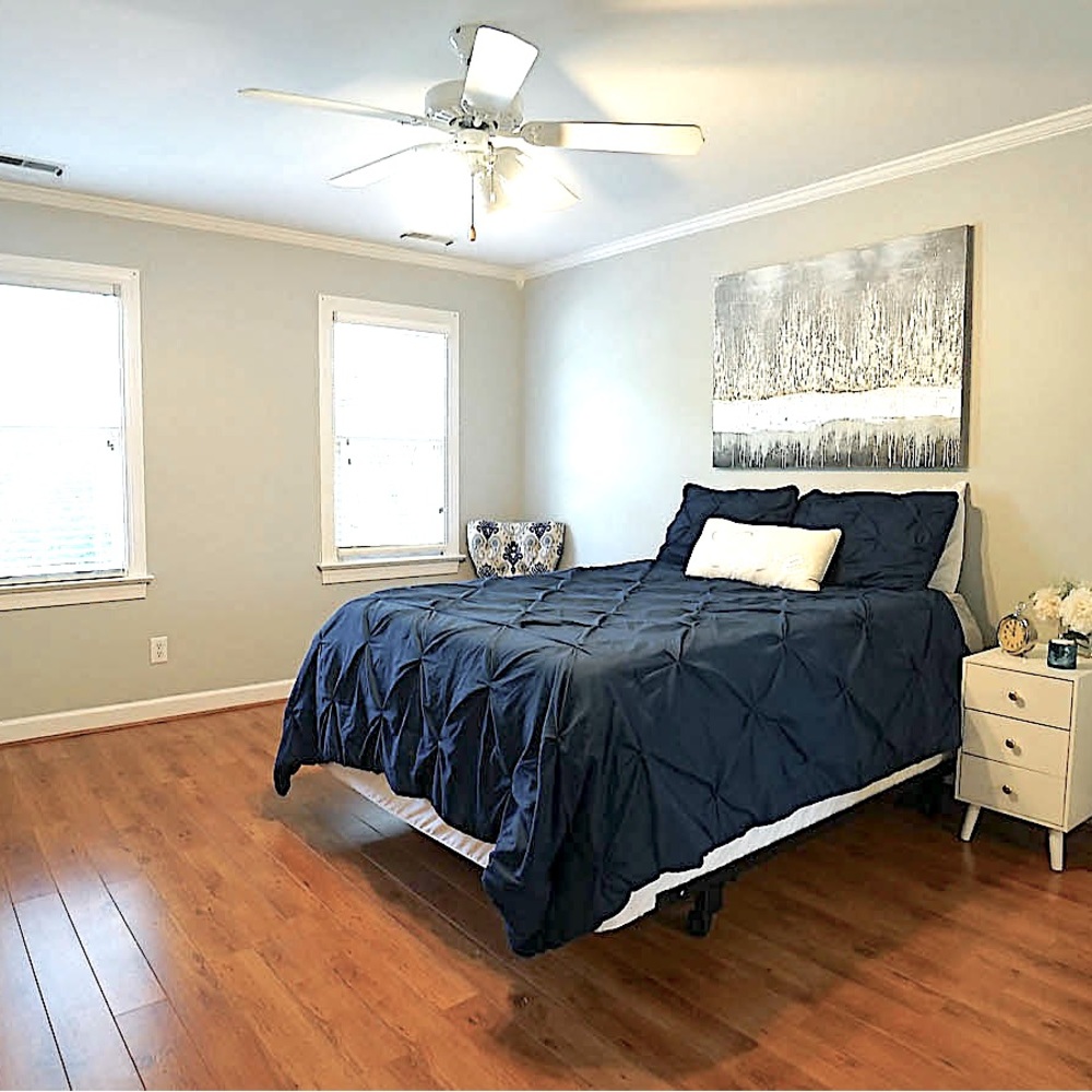 Navy Full/Queen Pinch Pleat Comforter & Shams *Note the Love Pillow Not Included